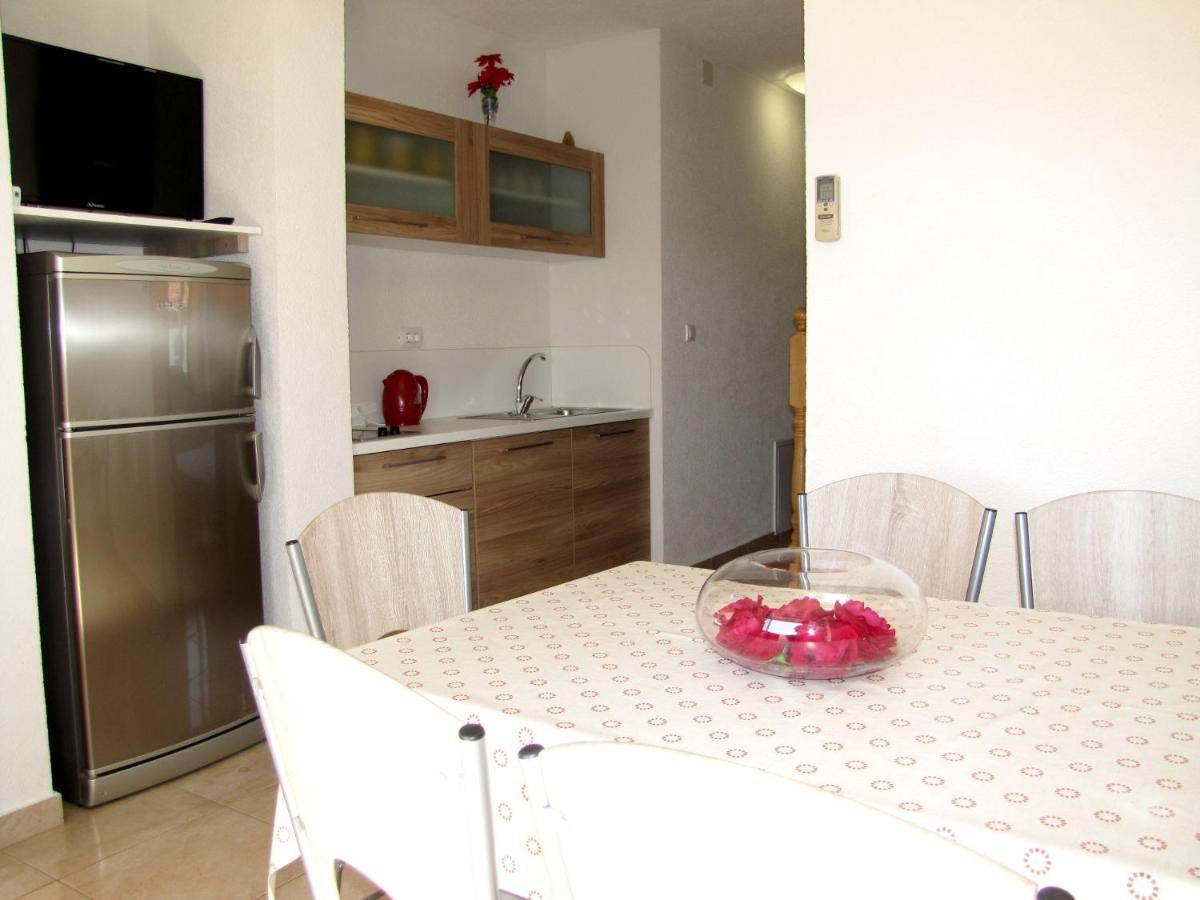 Sunny Apartments بيبينيا المظهر الخارجي الصورة
